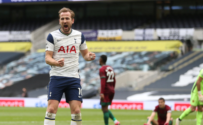 Harry Kane informed Tottenham he wants to leave this summer 